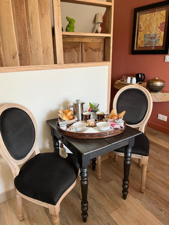 Hotel Les Nord'Mandines Trouville-sur-Mer Esterno foto